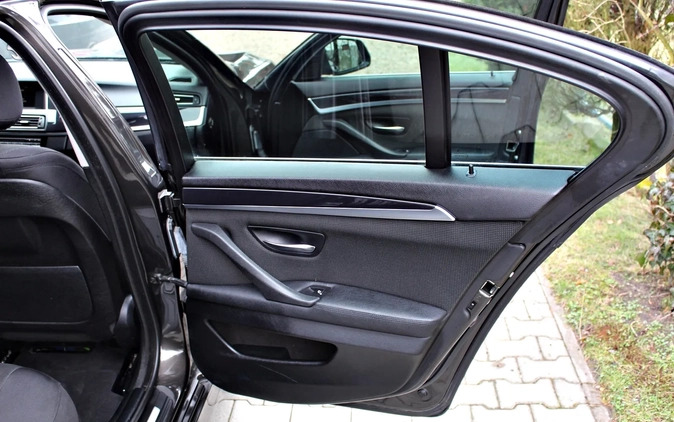 BMW Seria 5 cena 43900 przebieg: 295550, rok produkcji 2013 z Górowo Iławeckie małe 254